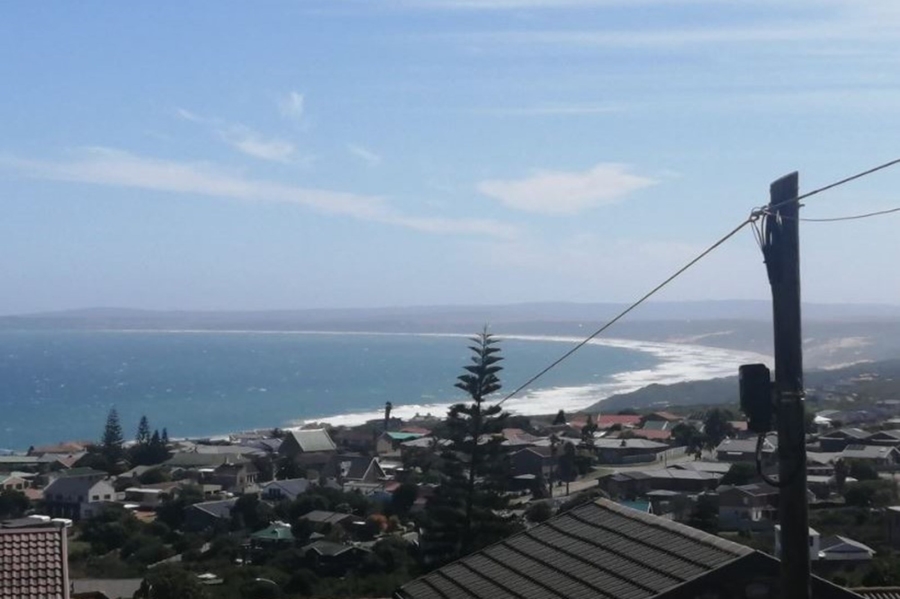 3 Bedroom Property for Sale in Dana Bay Western Cape